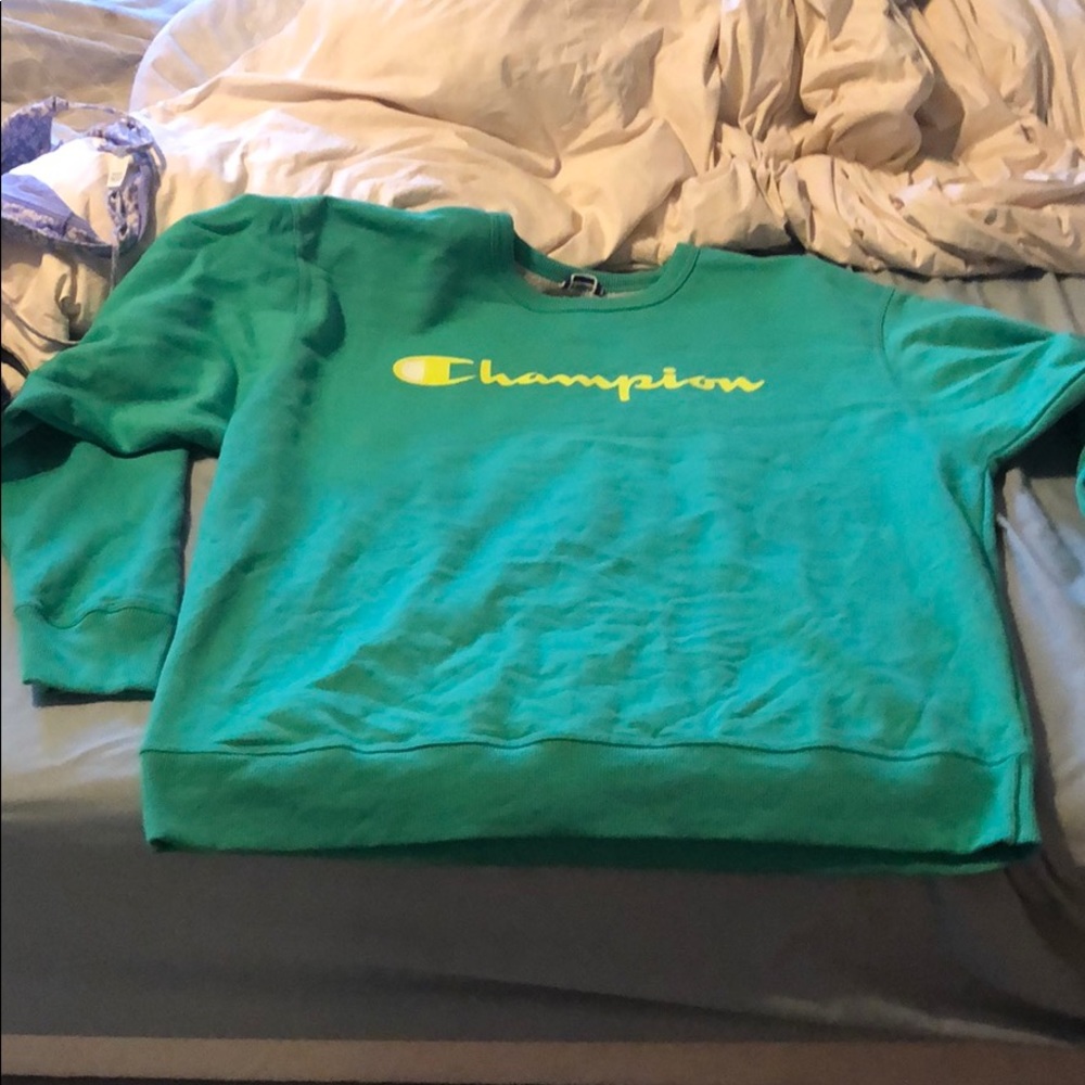 Green Champion Pullover